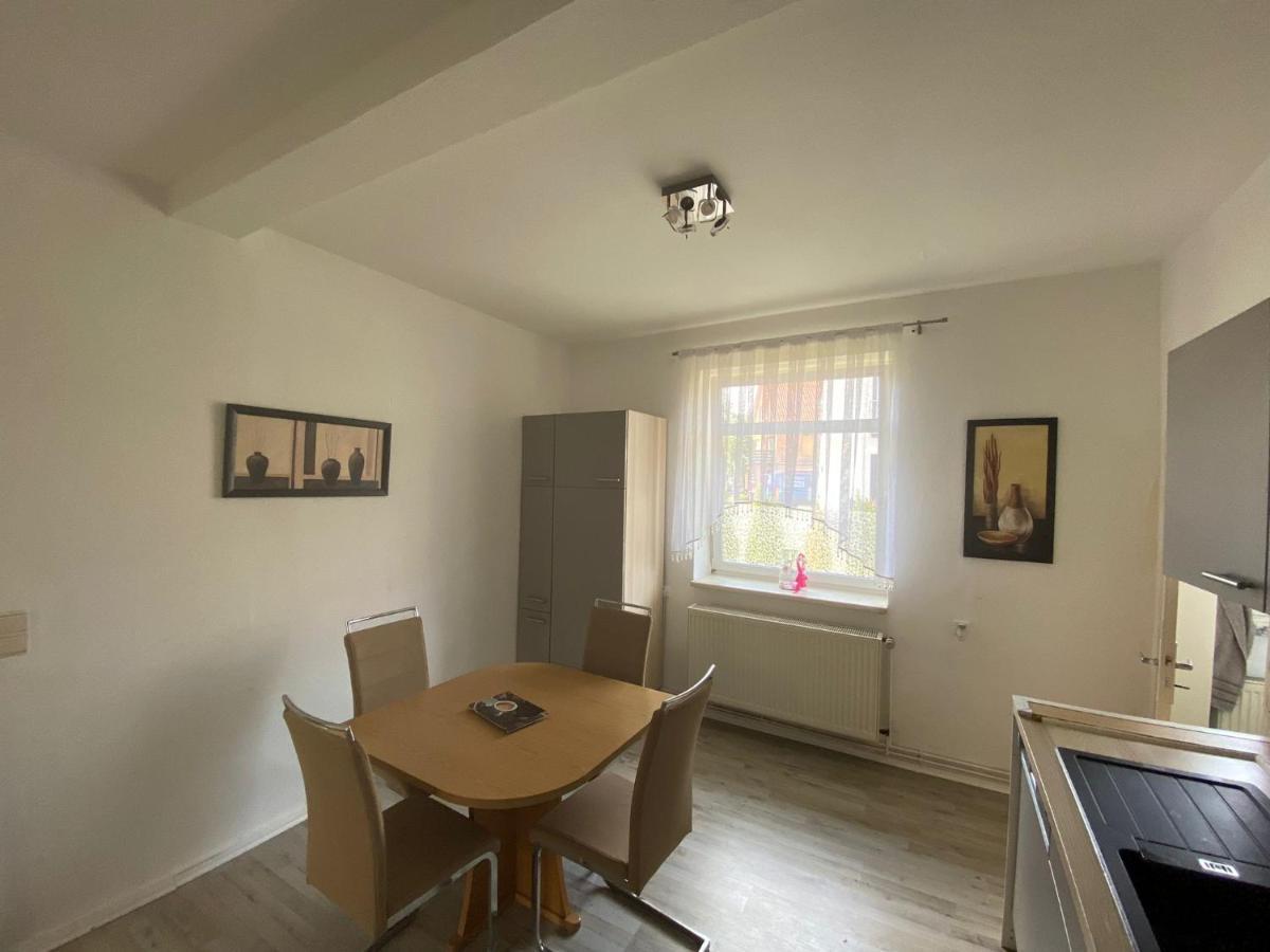Pension - Monteurzimmer -,, Haus Hilde " Winsen Exteriör bild